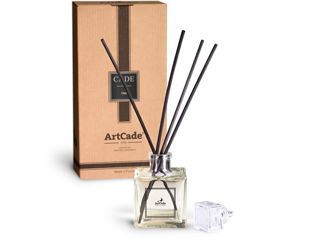 Bouquet parfumé Cade & Oud 200 ml – Diffuseur à rotins naturel rechargeable